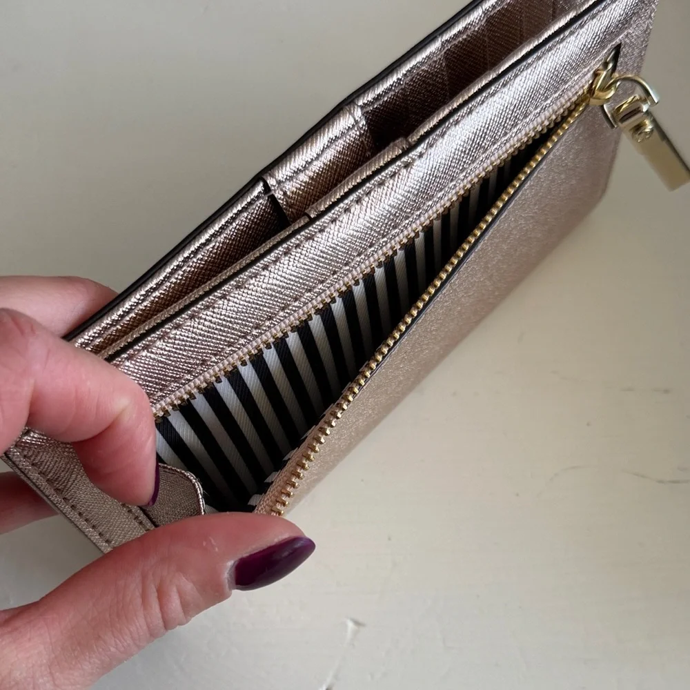 Kate Spade Rose Gold Metallic Wallet - Picture 3 of 3